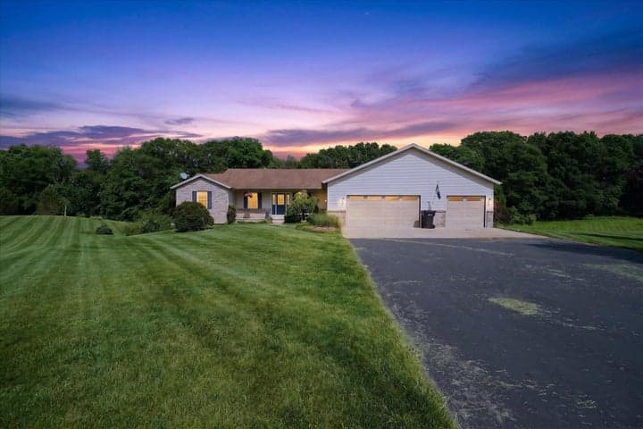 9546 Plow Point Court SE, Alto, MI 49302