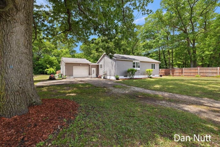107 N Densmore Street, Muskegon, MI 49442