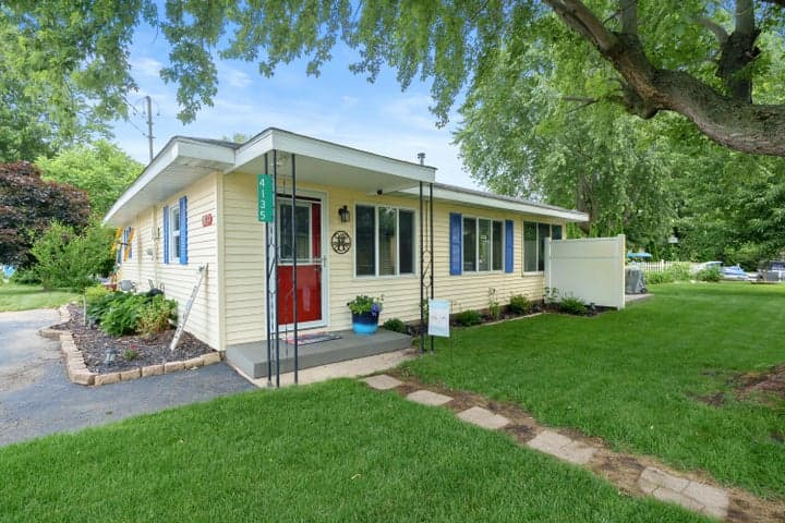 4135 W Joy Road, Shelbyville, MI 49344
