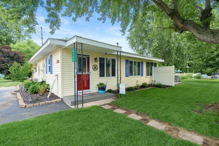 4135 W Joy Road, Shelbyville, MI 49344