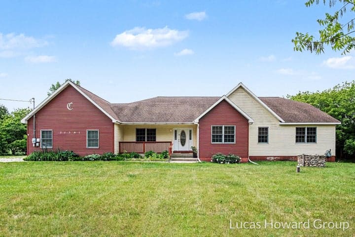 11381 W Briggs Road, Trufant, MI 49347