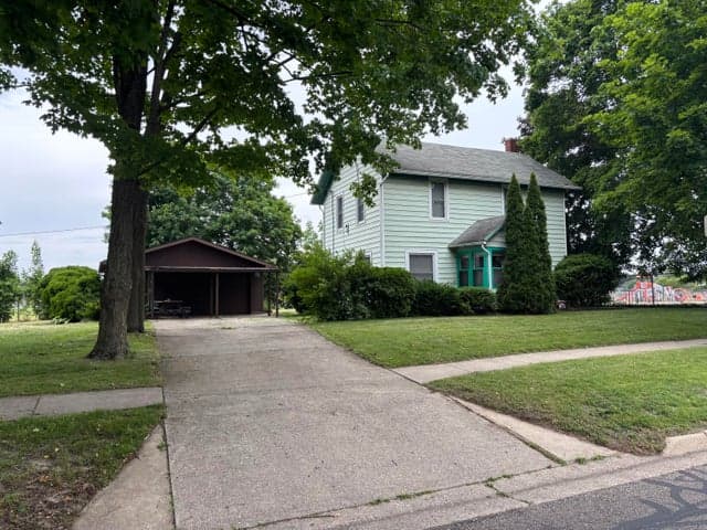 600 E Lafayette Street, Sturgis, MI 49091