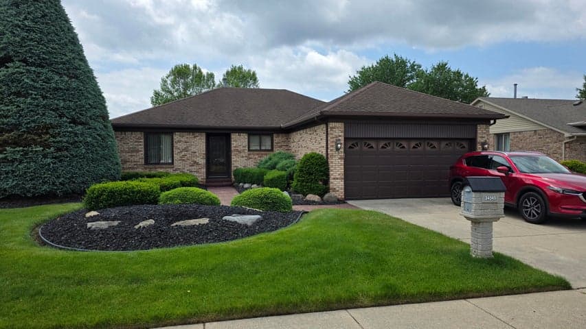 34565 Ann Arbor Trail, Livonia, MI 48150