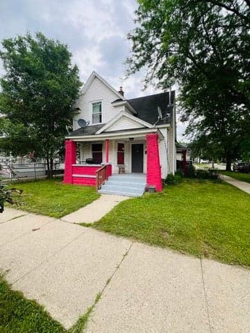 944 Caulfield Avenue SW, Grand Rapids, MI 49503