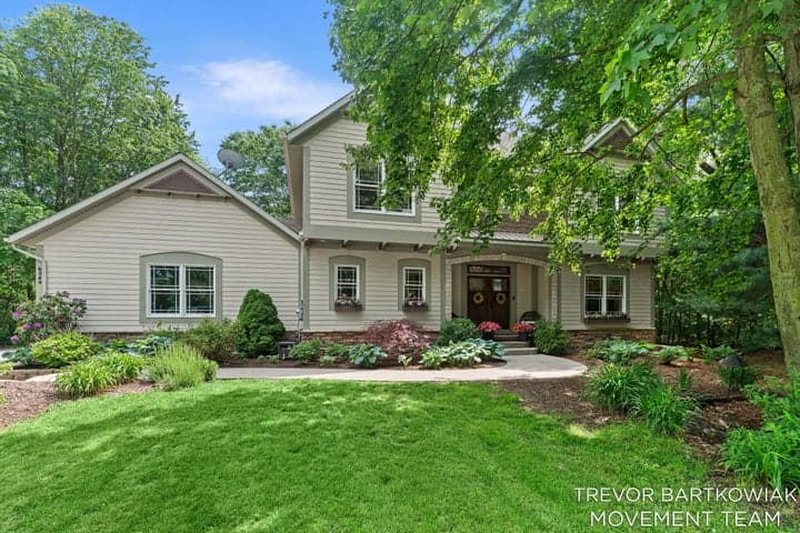 6384 Colorado Court, Norton Shores, MI 49444