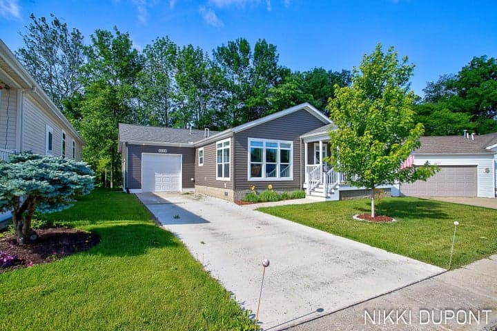 5254 W Scenic Turn Lane, Holland, MI 49423