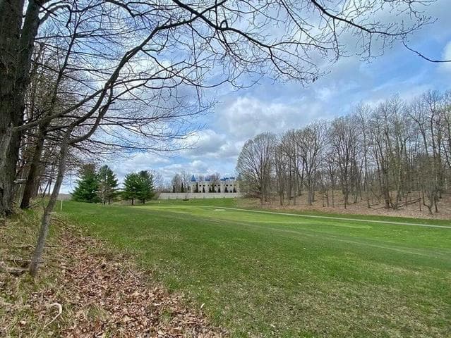 9372 E Circle Drive, Canadian Lakes, MI 49346