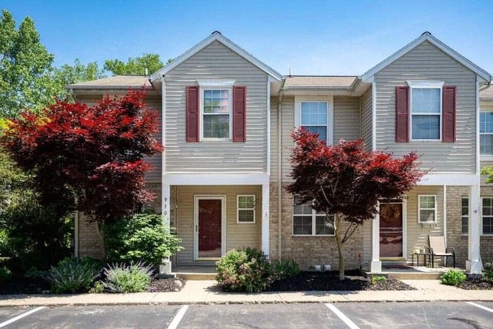 970 Ada Place Drive SE, Grand Rapids, MI 49546