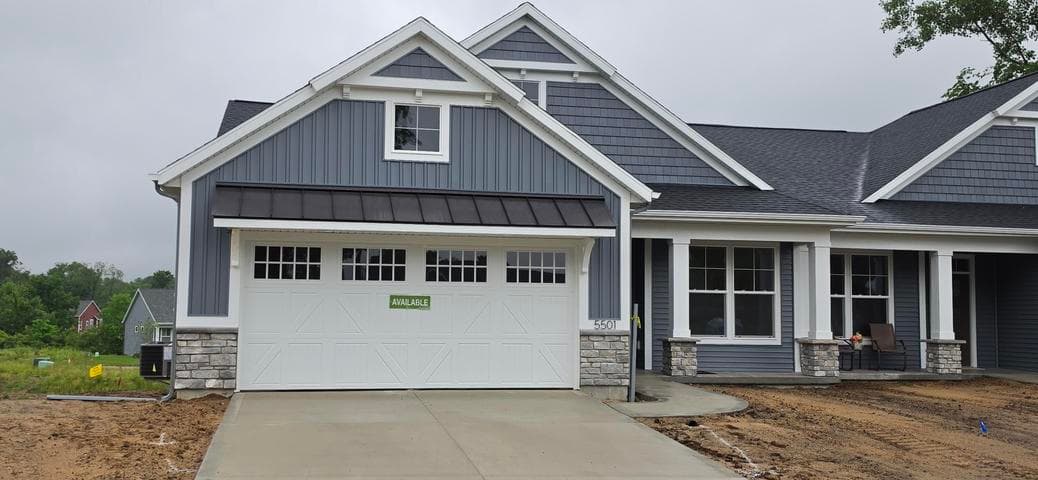 5501 Canal Avenue SW 60, Grandville, MI 49418