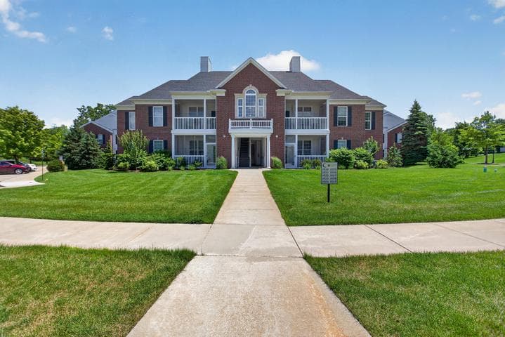 1928 Coventry Road, Jackson, MI 49201