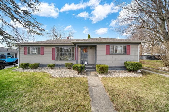 727 Springbrook Avenue, Adrian, MI 49221