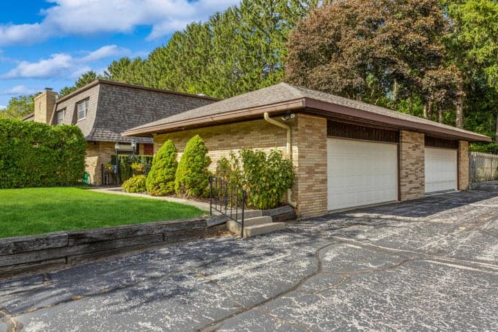 2727 S Lakeshore Drive C11, St. Joseph, MI 49085