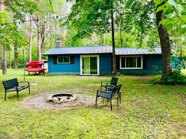 5022 E State Road, Cadillac, MI 49601