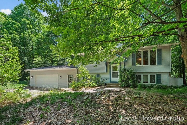8750 Narnia Trail NE, Rockford, MI 49341