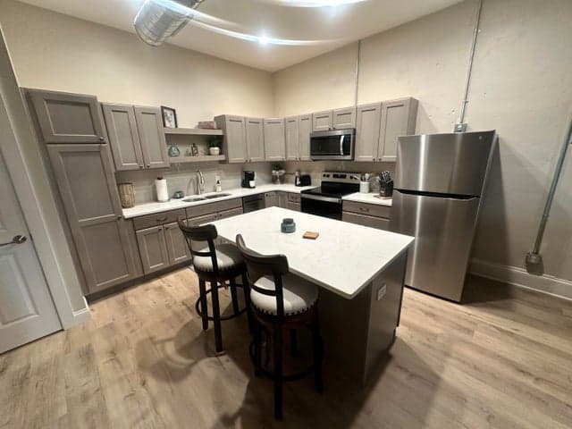 113 S Front Street B, Dowagiac, MI 49047
