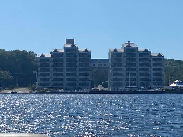 2964 Lakeshore Drive E102, Muskegon, MI 49441