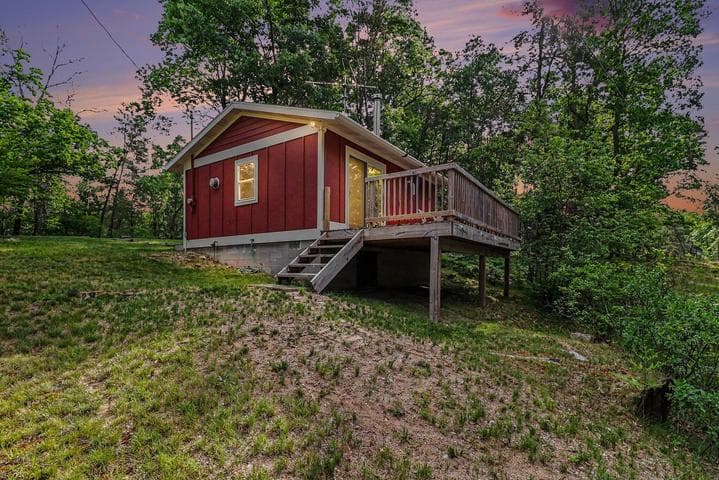 141 W 4 Mile Road, Luther, MI 49656