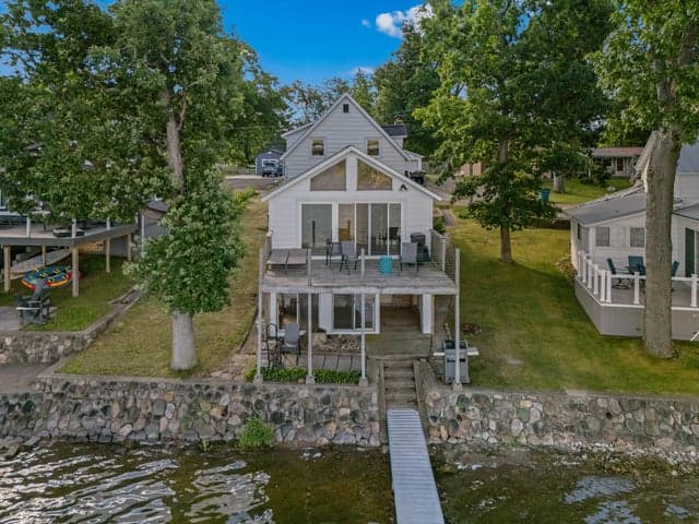 740 N Hawley Drive, Coldwater, MI 49036