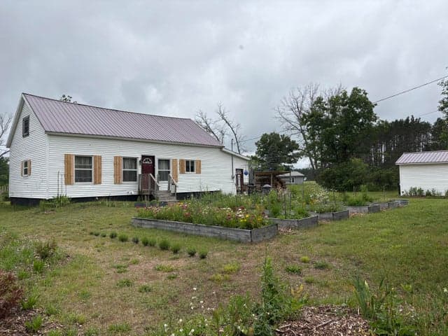8465 S Michcon Avenue, Baldwin, MI 49304