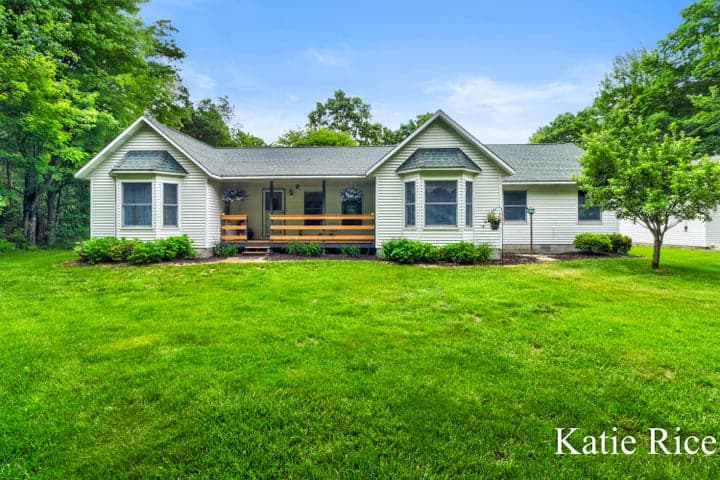 9210 Lamos Road, Montague, MI 49437
