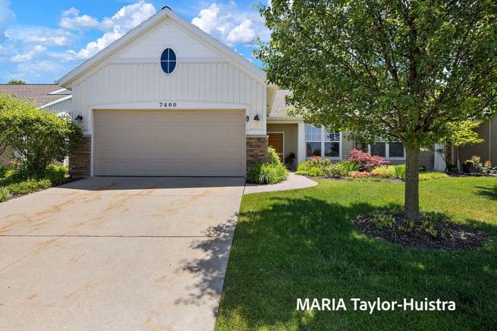 7400 Watermark Drive, Allendale, MI 49401