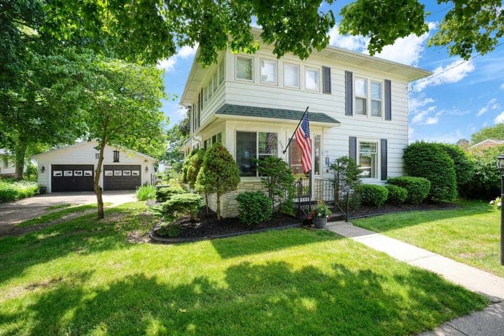 220 Grand Street, Springport, MI 49284
