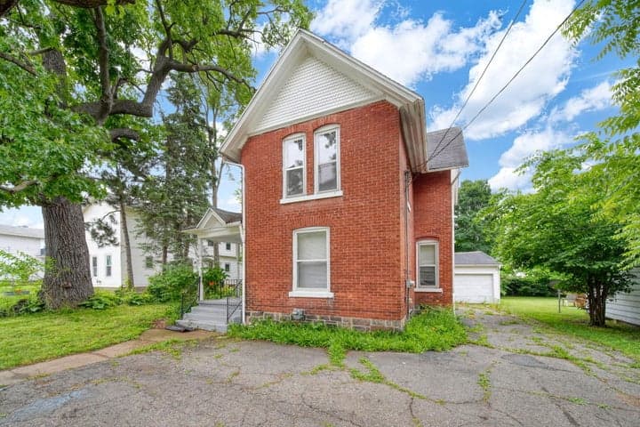 521 W Ganson Street, Jackson, MI 49201