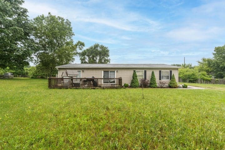 430 N Blue Creek Road, Benton Harbor, MI 49022