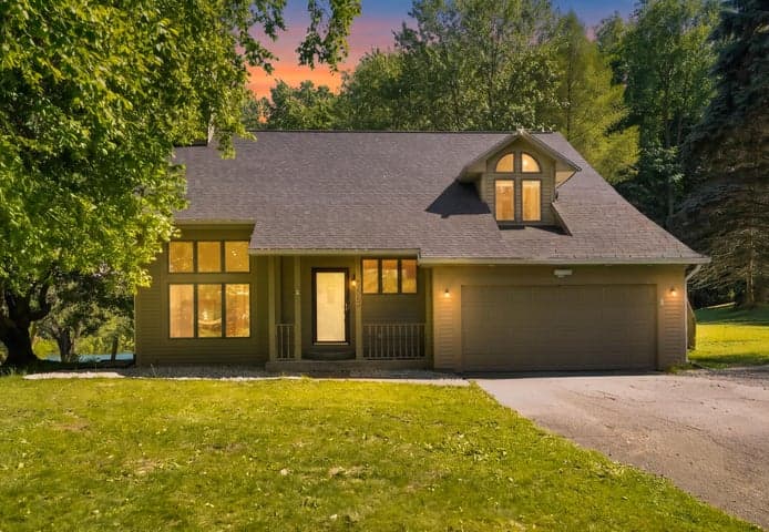 6463 W H Avenue, Kalamazoo, MI 49009