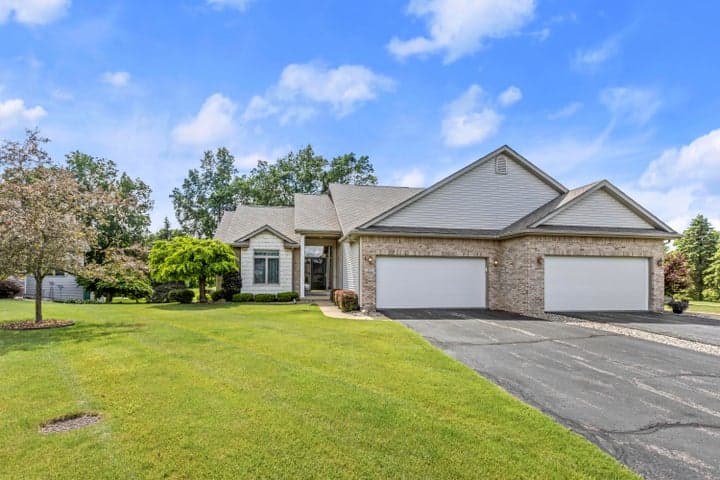 111 Brighton Park, Battle Creek, MI 49015