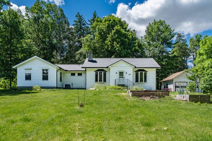 4500 E Huron River Drive, Ann Arbor, MI 48105