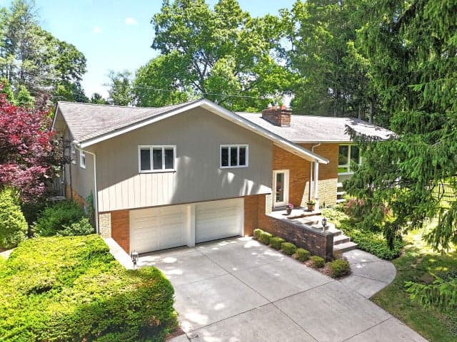 3600 Hendee Road, Jackson, MI 49201