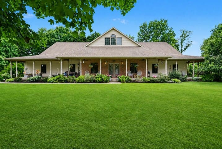 17830 Victors Lane, Marshall, MI 49068