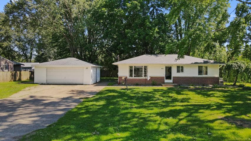 1056 Aster Street, Wayland, MI 49348