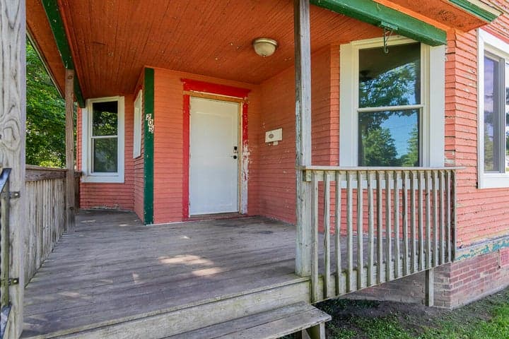 Photo 3
