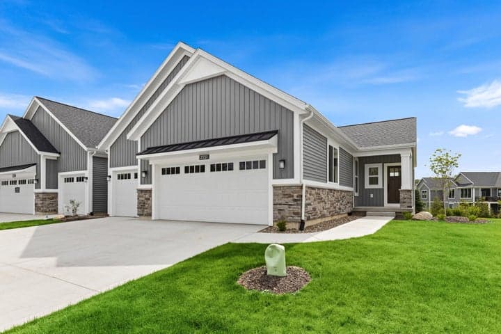 2551 Ravines Trail Drive SW, Byron Center, MI 49315