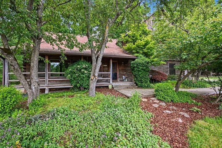 4410 Earhart Road, Ann Arbor, MI 48105