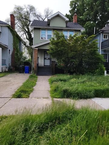 5545 Pacific Avenue, Detroit, MI 48204