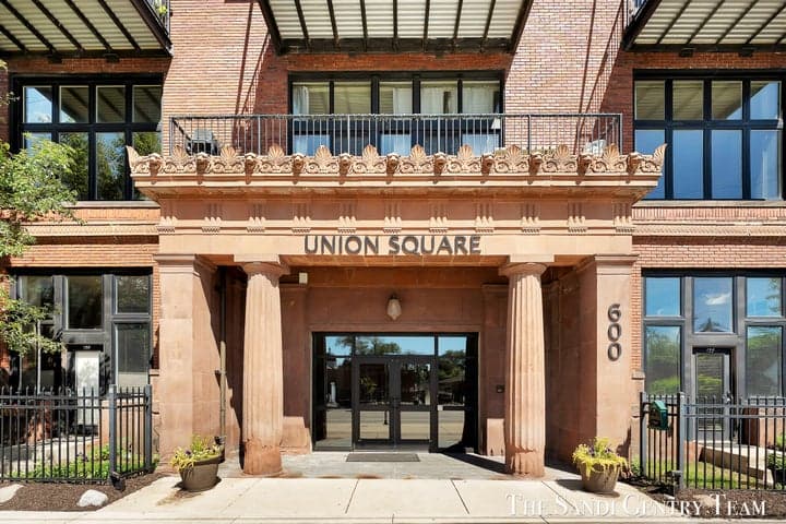600 Broadway Avenue NW 613, Grand Rapids, MI 49504