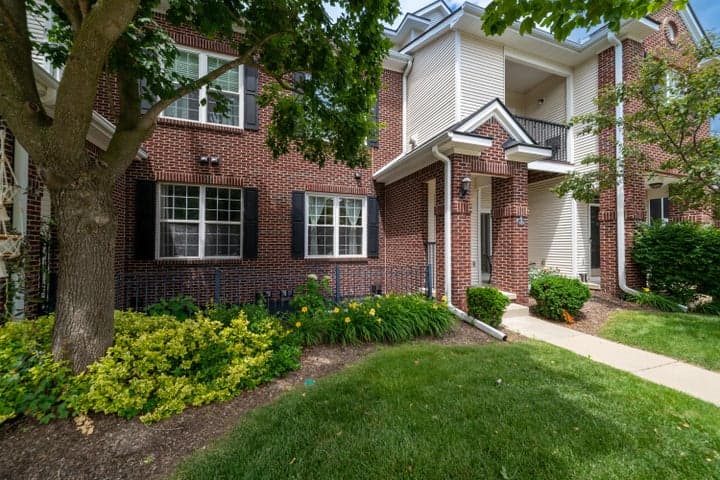 273 Scio Village Court 125, Ann Arbor, MI 48103