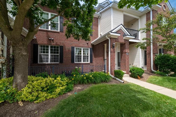 273 Scio Village Court 125, Ann Arbor, MI 48103