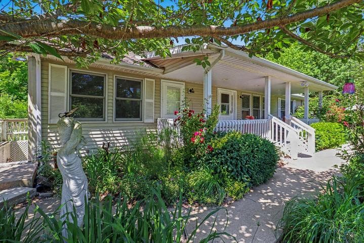 6675 122nd Avenue, Fennville, MI 49408
