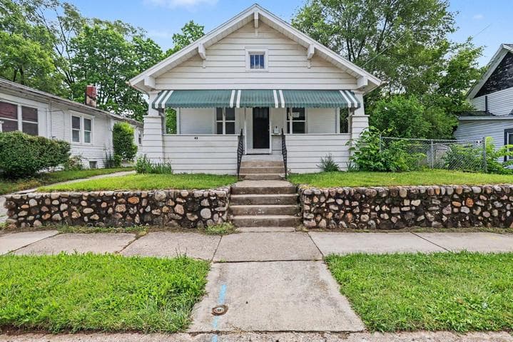 42 Grand Avenue, Battle Creek, MI 49037