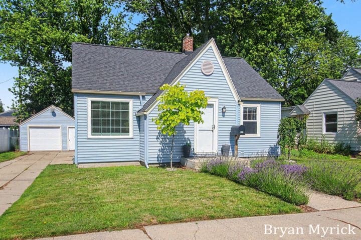 762 Central Avenue, Holland, MI 49423