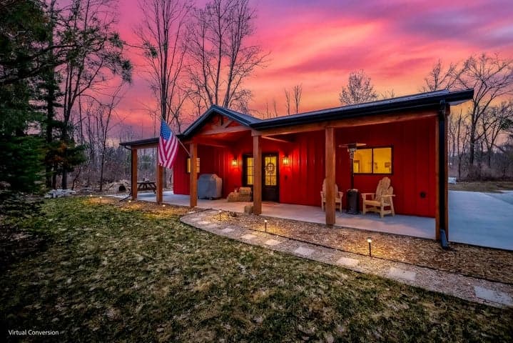 875 E Jackson Road, Hart, MI 49420