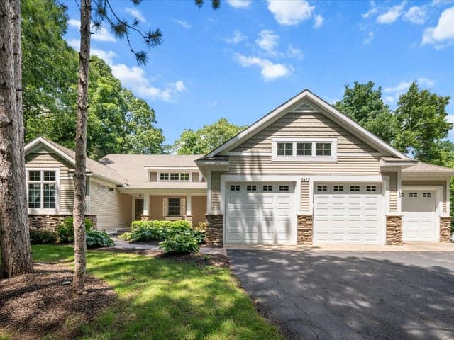 3475 Trail West Drive NE, Grand Rapids, MI 49525