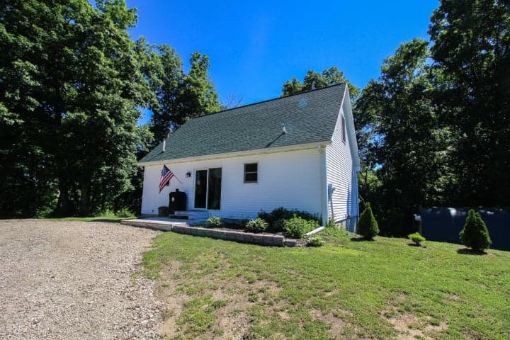 60061 Shafer Brothers Road, Three Rivers, MI 49093