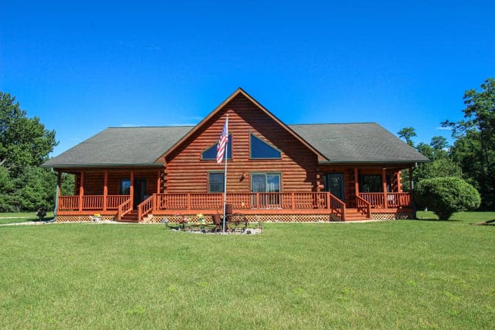 56664 Tanner Trail, Three Rivers, MI 49093
