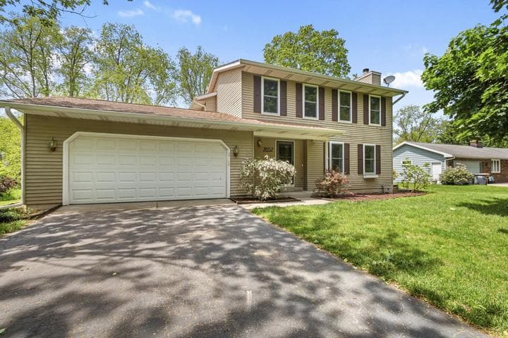 7657 Cottonwood, Richland, MI 49083