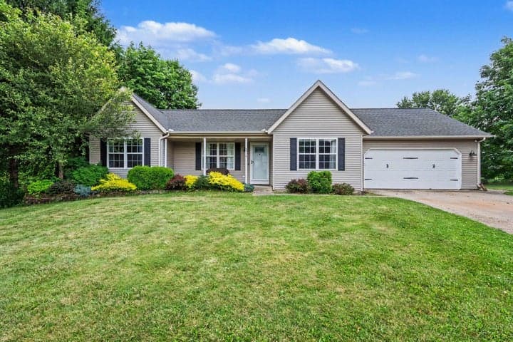 4914 Pepper Bush Lane, Kalamazoo, MI 49004